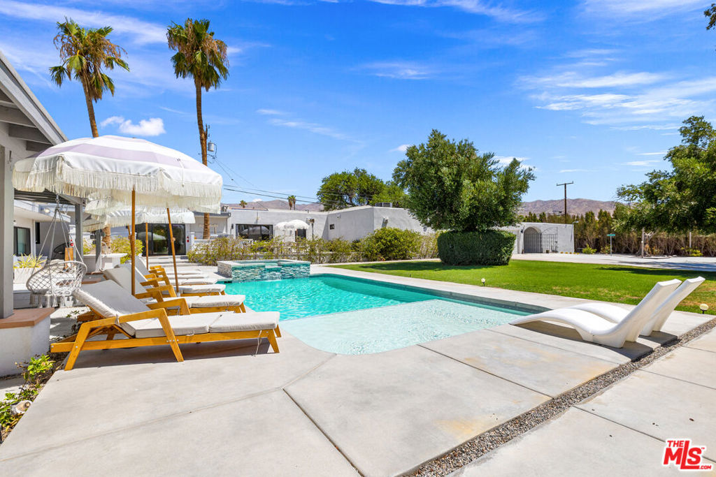 66358 Desert View Avenue Property Photo 7