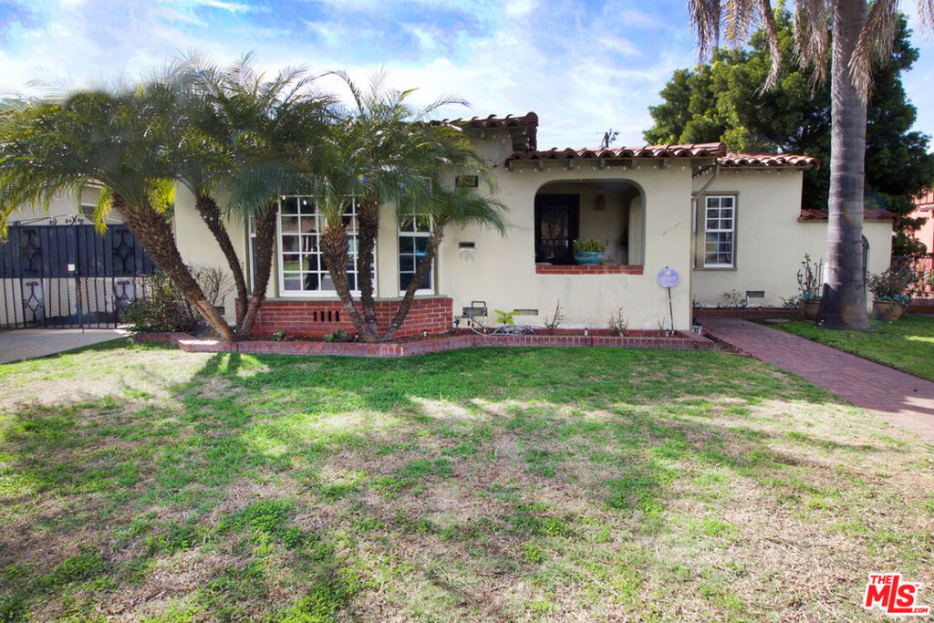 2293 Oregon Avenue Property Photo