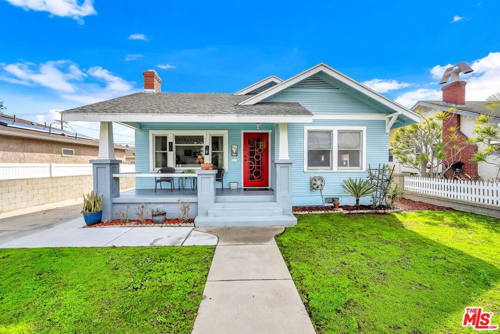 1522 252nd Street Property Photo