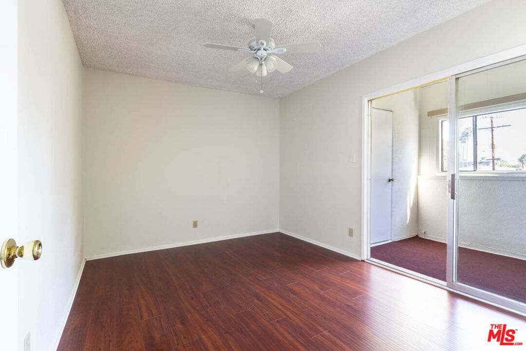 10803 Otsego Street Property Photo 22
