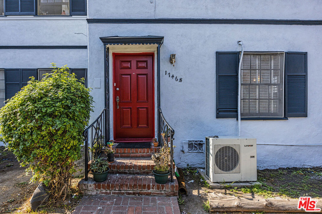 1746 Crenshaw Boulevard Property Photo 7