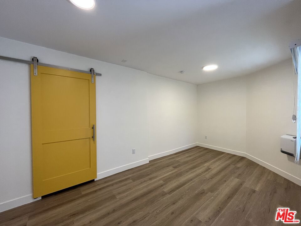 11209 Sardis Avenue Property Photo 23
