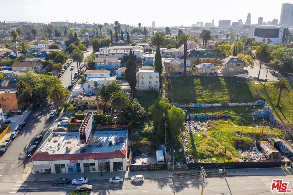 616 N Alvarado Street Property Photo