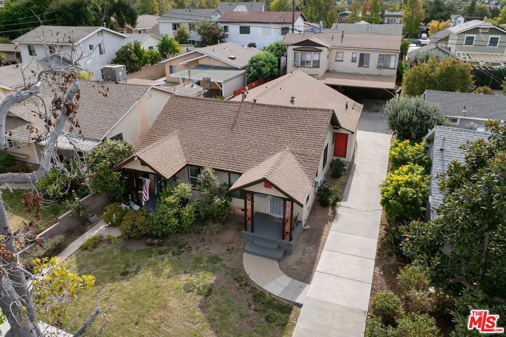 4558 Paulhan Avenue Property Photo 2