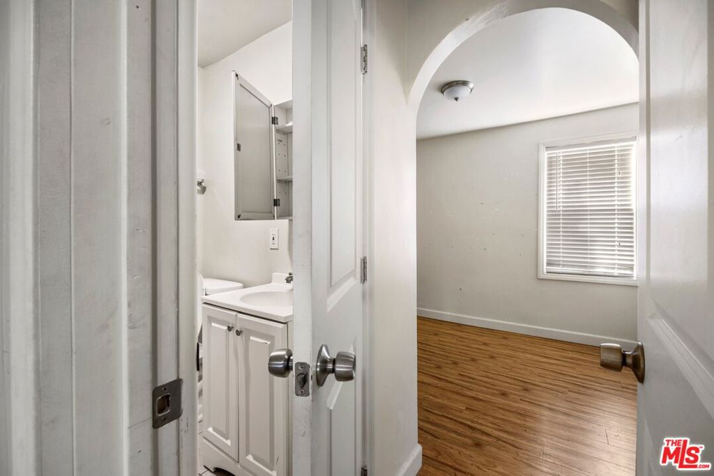 4558 Paulhan Avenue Property Photo 14