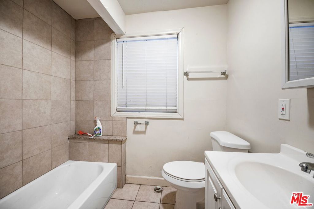 4558 Paulhan Avenue Property Photo 16