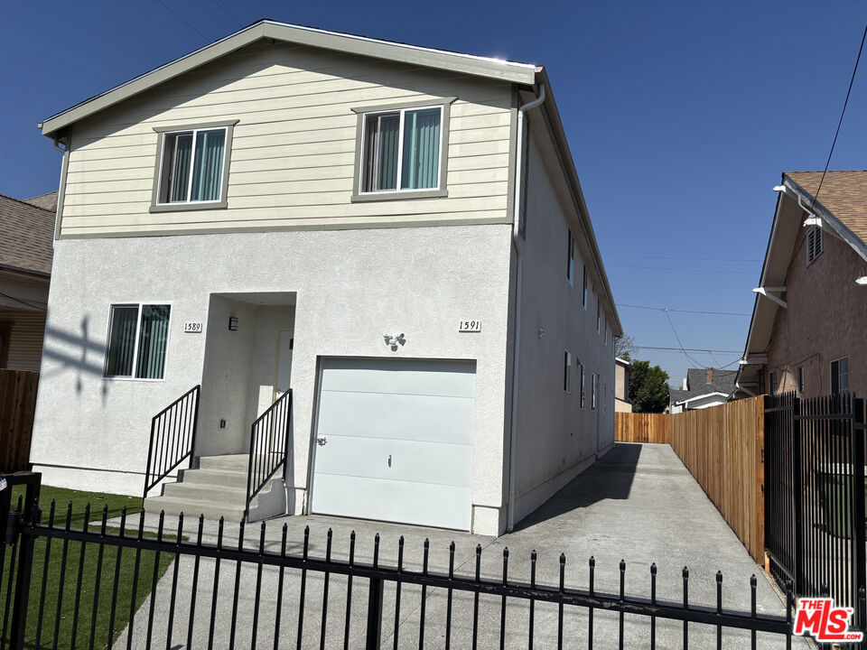 1591 E 46th Street Property Photo