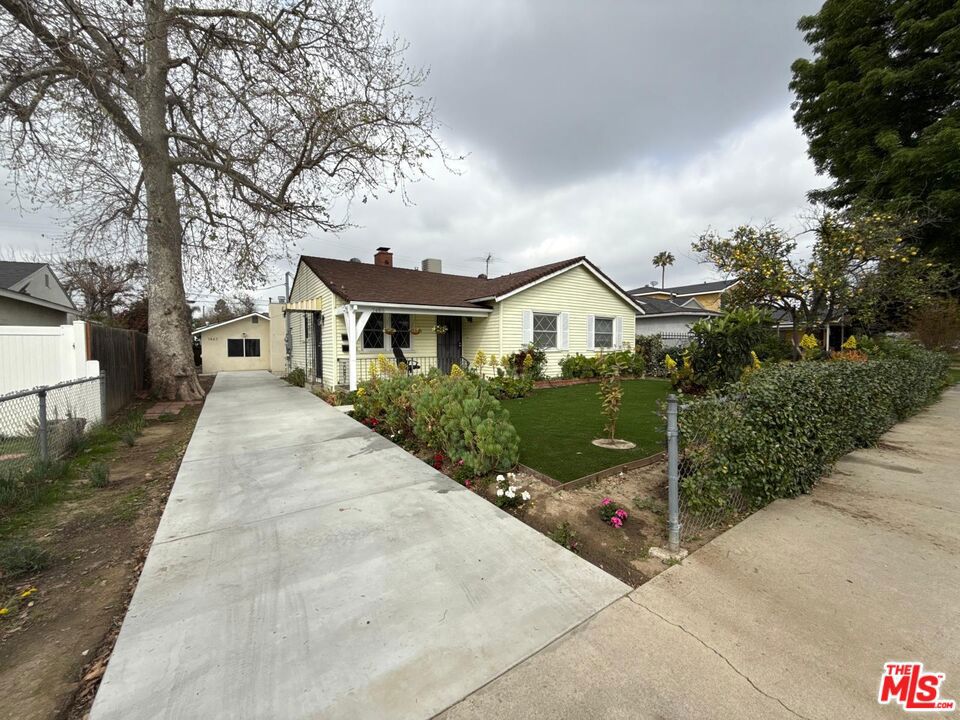 7467 N Forbes Avenue Property Photo