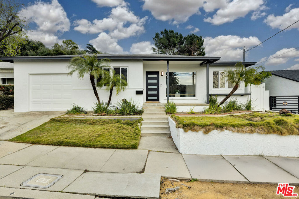 10430 Flowerdale Court Property Photo