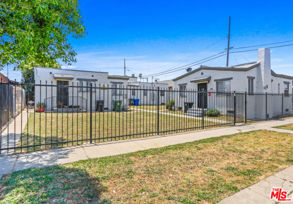 432 W 107th Street Property Photo