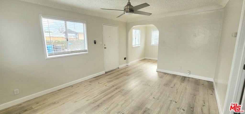 432 W 107th Street Property Photo 21