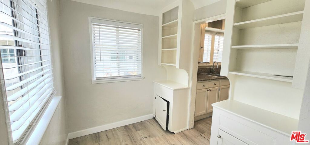 432 W 107th Street Property Photo 26
