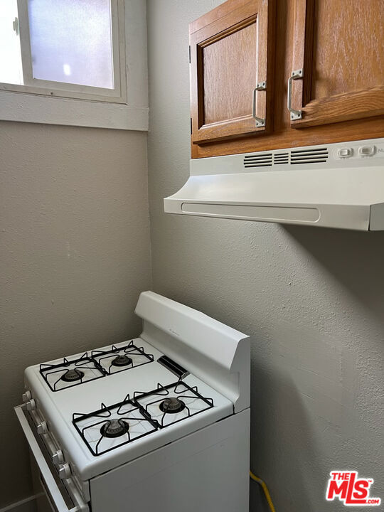 712 Atlantic Avenue Property Photo 9