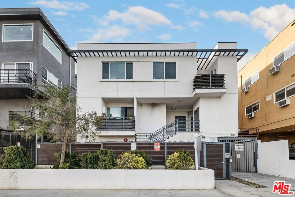 1183 Crenshaw Boulevard Property Photo 1
