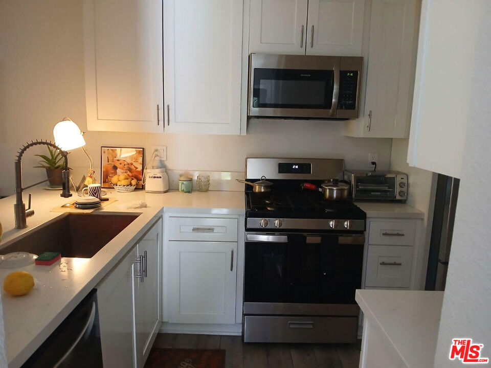 7050 Shoup Avenue 178 Property Photo