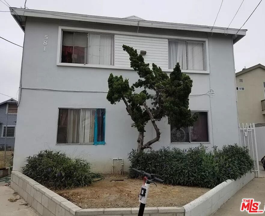 581 Bonita Street Property Photo