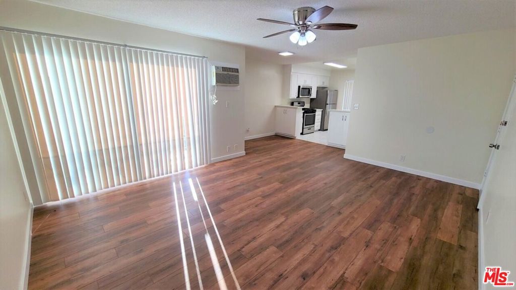 423 N Harvard Boulevard Property Photo 23
