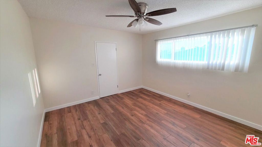 423 N Harvard Boulevard Property Photo 24