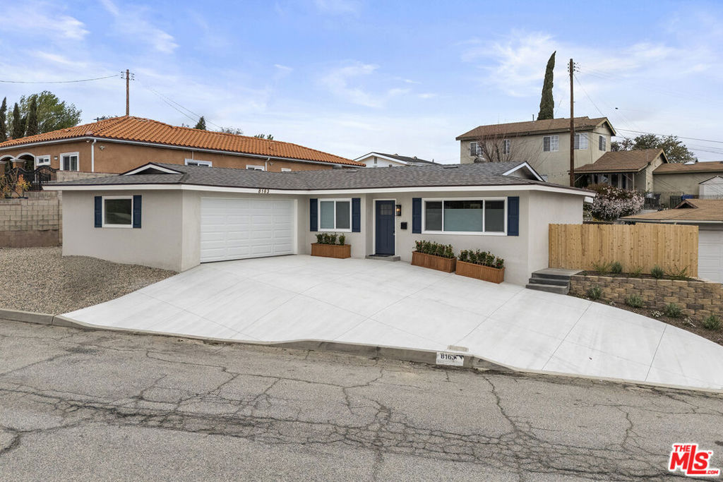 8163 Lake Knoll Drive Property Photo