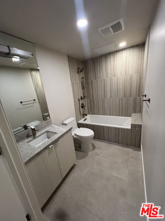 1828 Butler Avenue 202 Property Photo 13