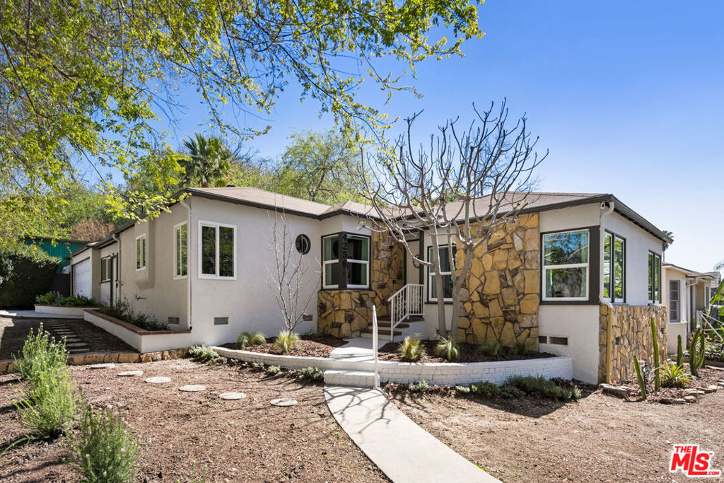 4256 Collis Avenue Property Photo