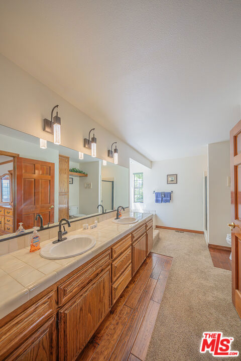 676 Zurich Drive Property Photo 36