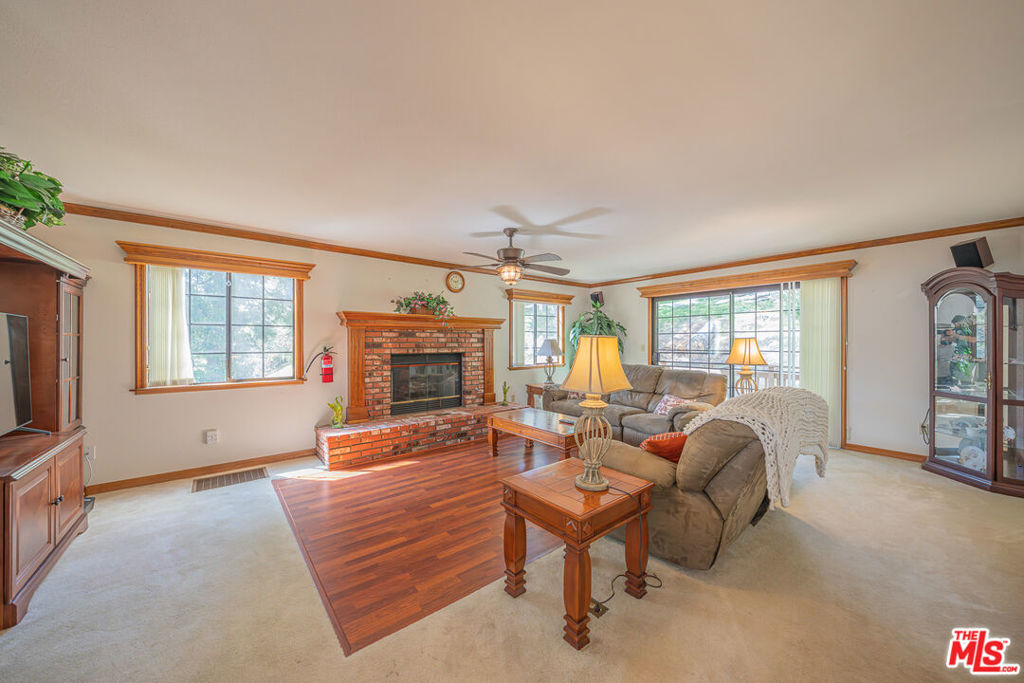 676 Zurich Drive Property Photo 45