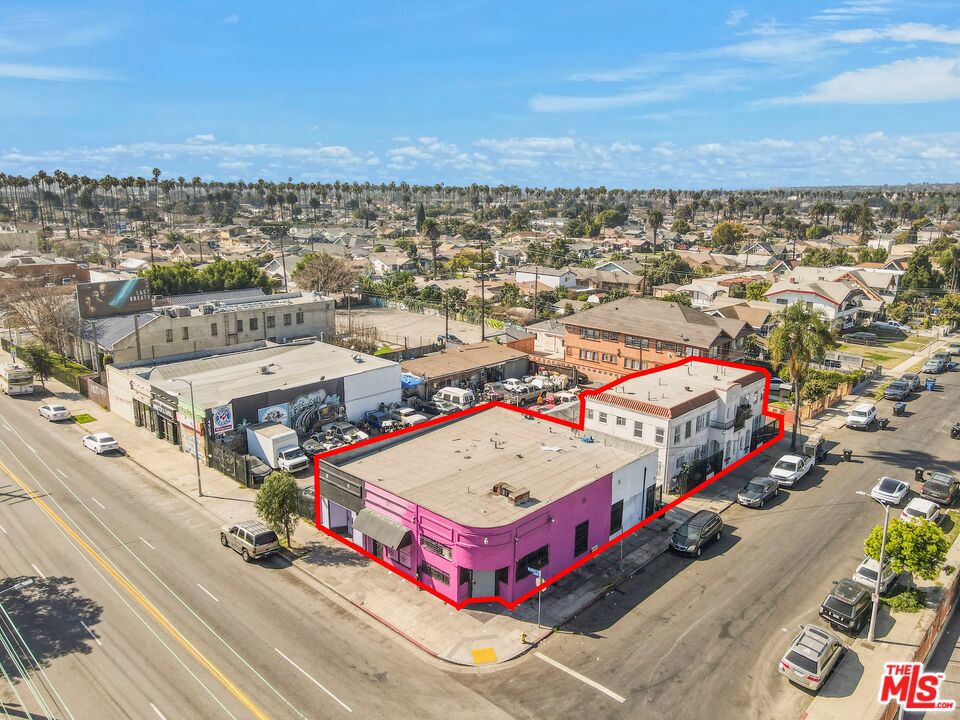 1706 W 49th Street Property Photo