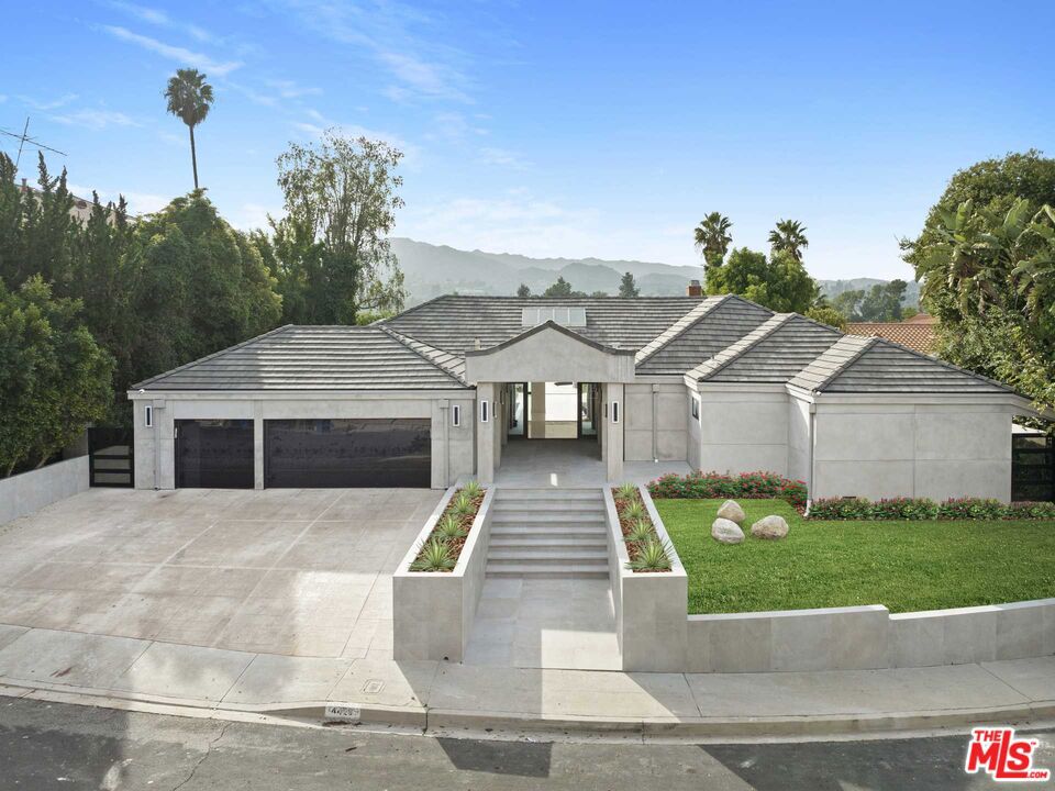 4423 Bergamo Drive Property Photo
