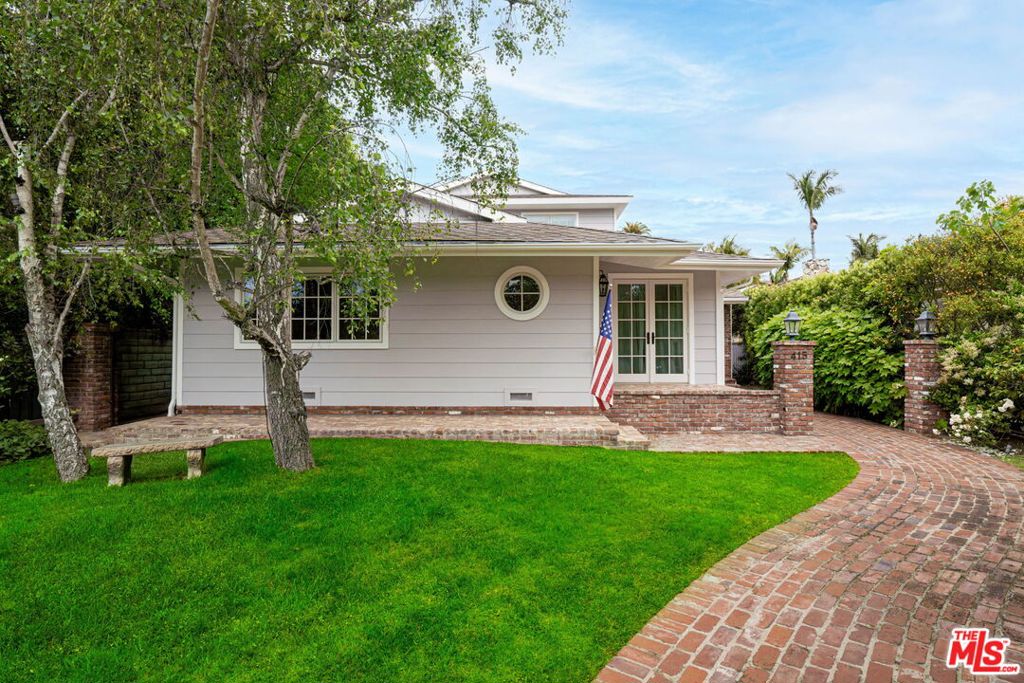 415 Palisades Avenue Property Photo