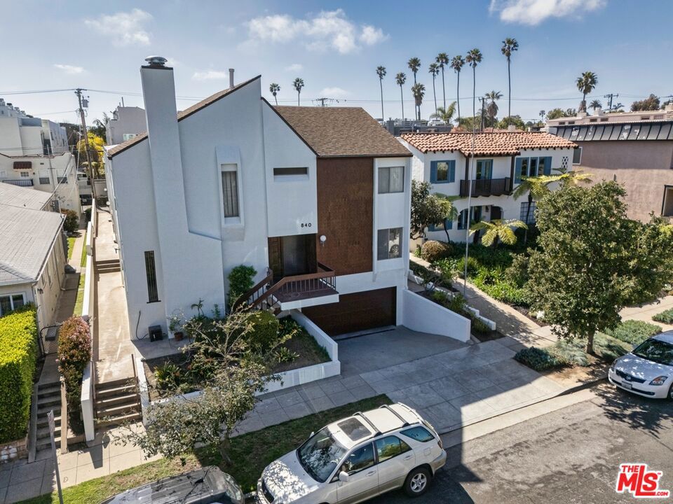 840 18th Street Property Photo 5