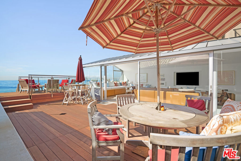 23536 Malibu Colony Road Property Photo 2