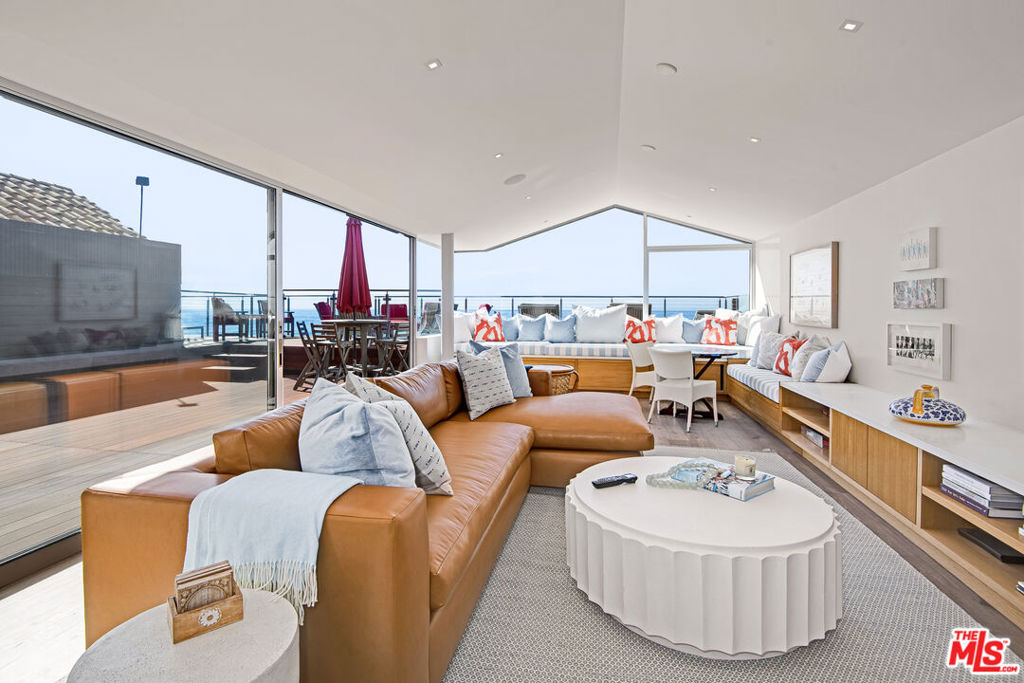 23536 Malibu Colony Road Property Photo 6