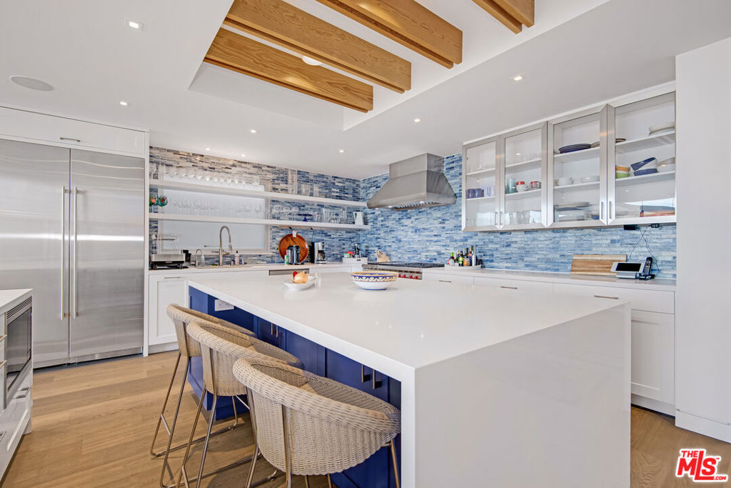 23536 Malibu Colony Road Property Photo 10