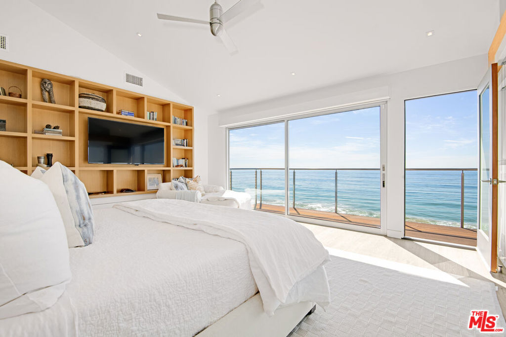 23536 Malibu Colony Road Property Photo 16