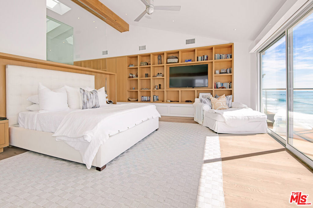 23536 Malibu Colony Road Property Photo 17