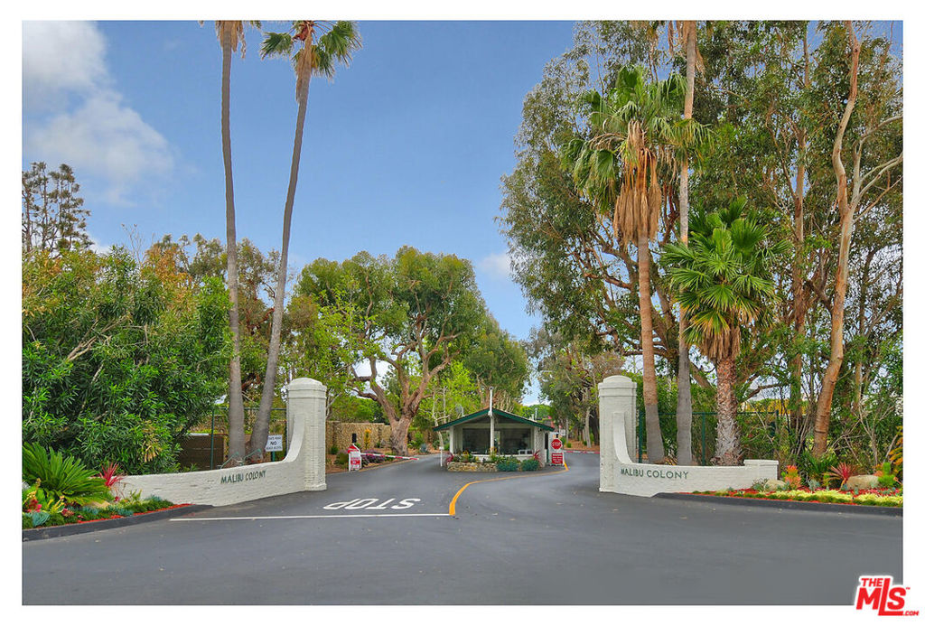 23536 Malibu Colony Road Property Photo 44