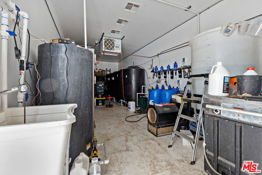 3501 Emery Street Property Photo 7