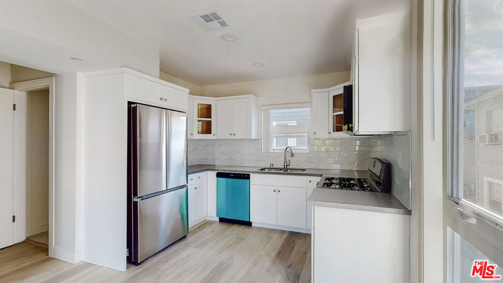 237 Rosemont Avenue Property Photo