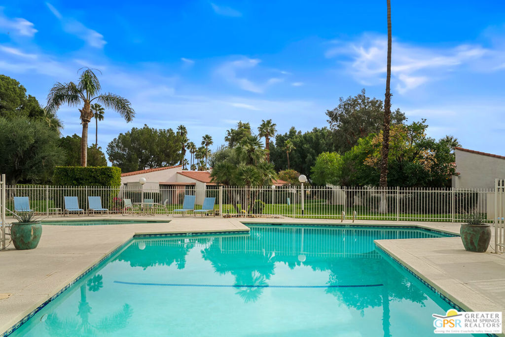 2537 N Whitewater Club Drive C Property Photo 34