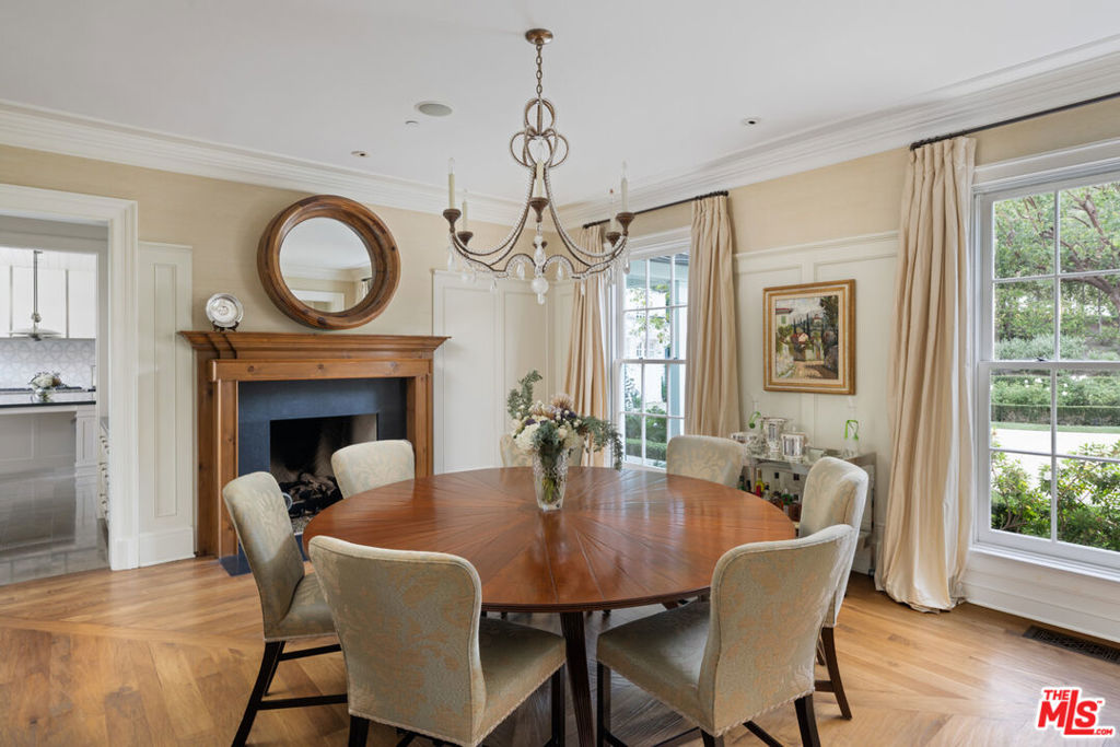 10960 Chalon Road Property Photo 11