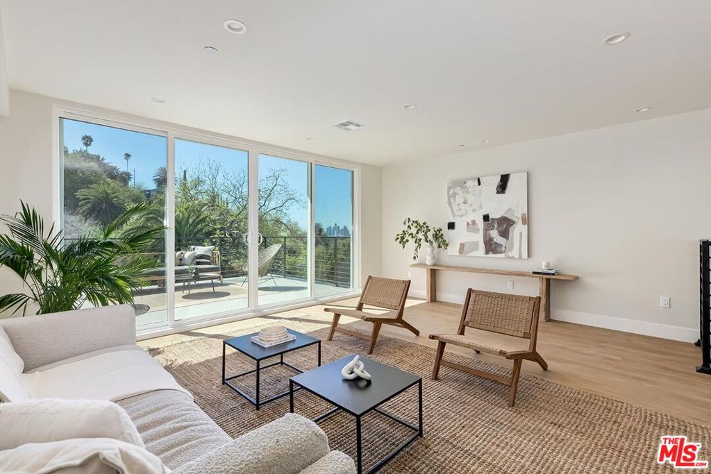 4136 Raynol Street Property Photo