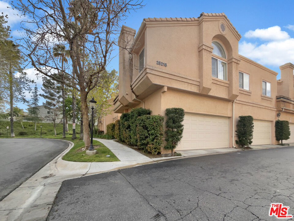 25218 Steinbeck Avenue G Property Photo