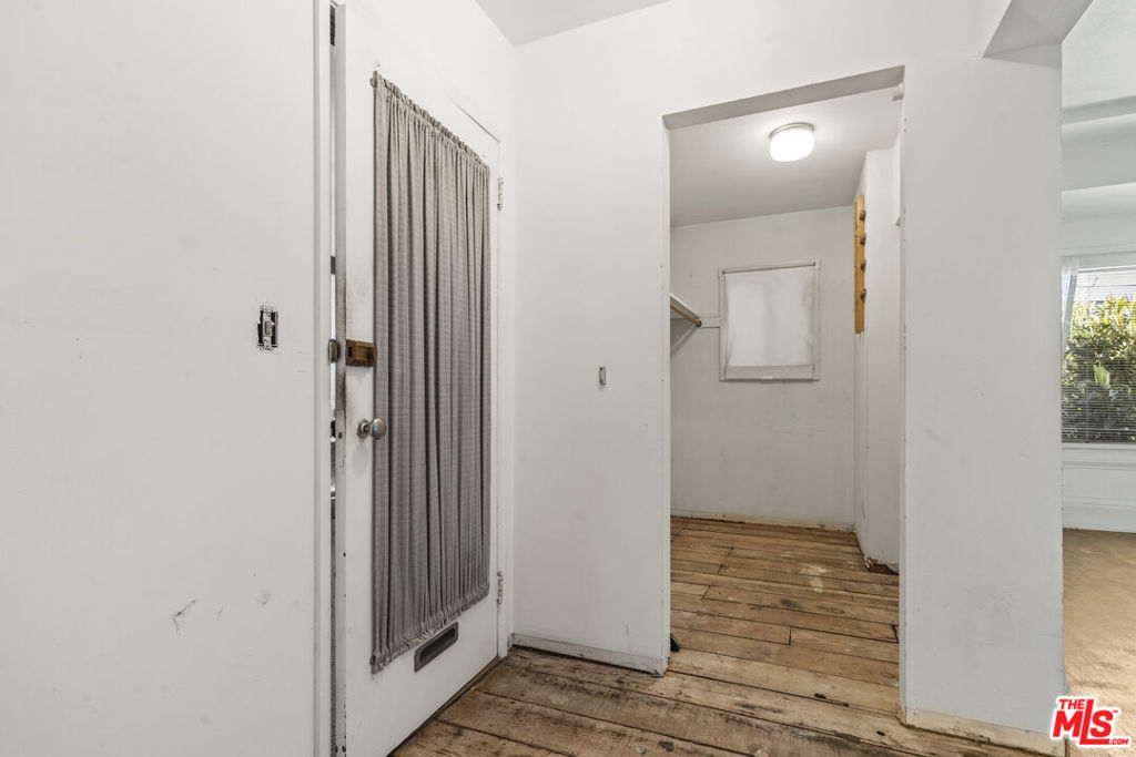 3800 Greenwood Avenue Property Photo 17