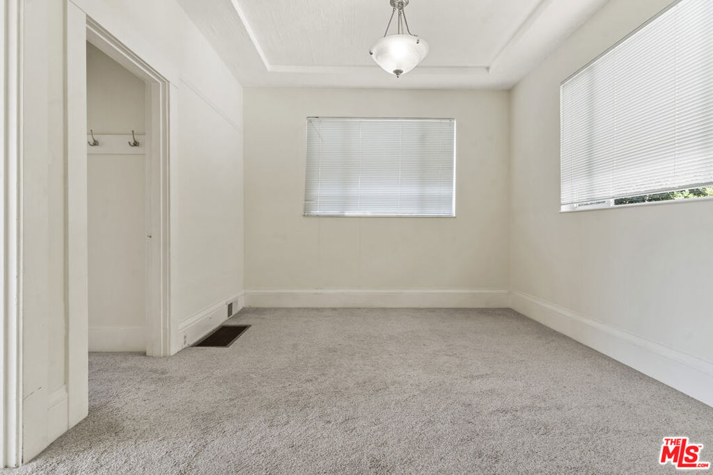 3800 Greenwood Avenue Property Photo 28