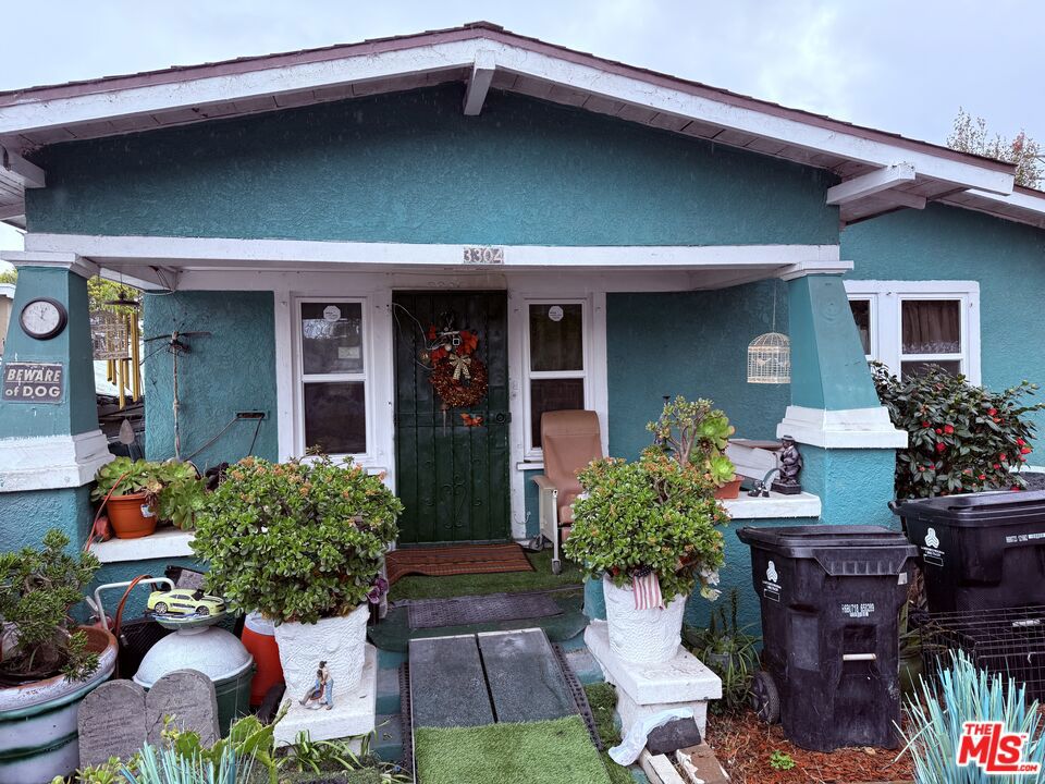 3304 W 63rd Street Property Photo