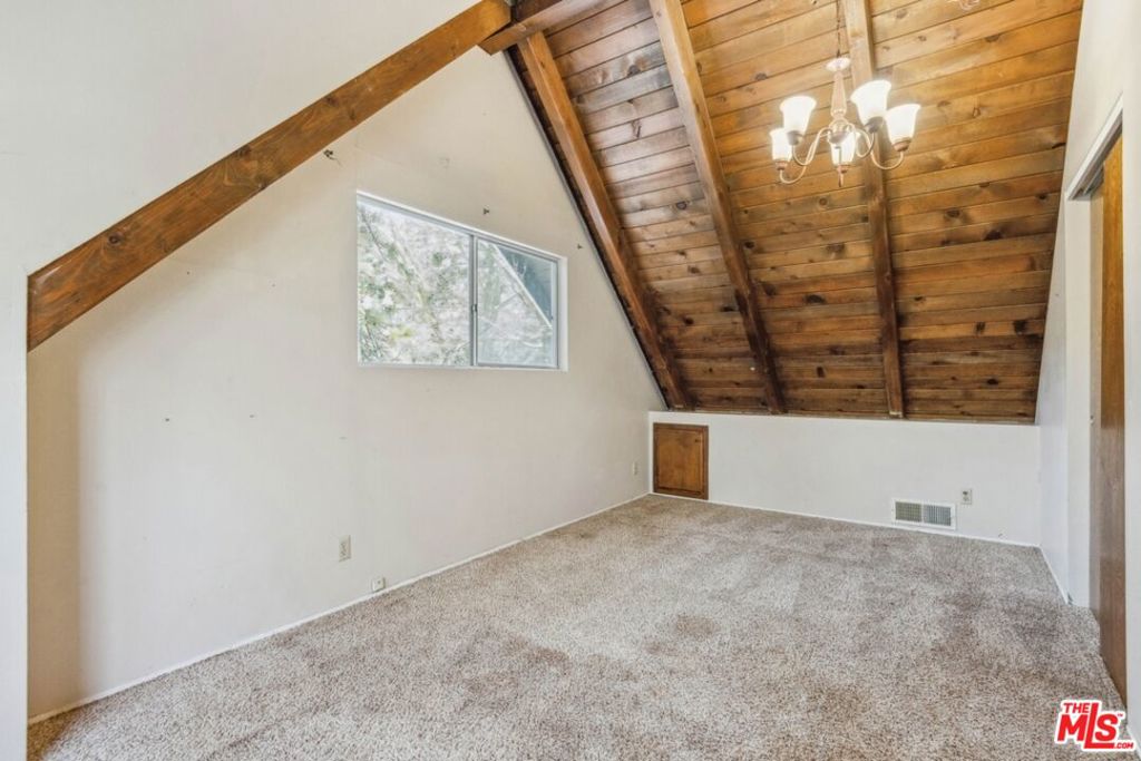 286 S Fairway Drive Property Photo 17