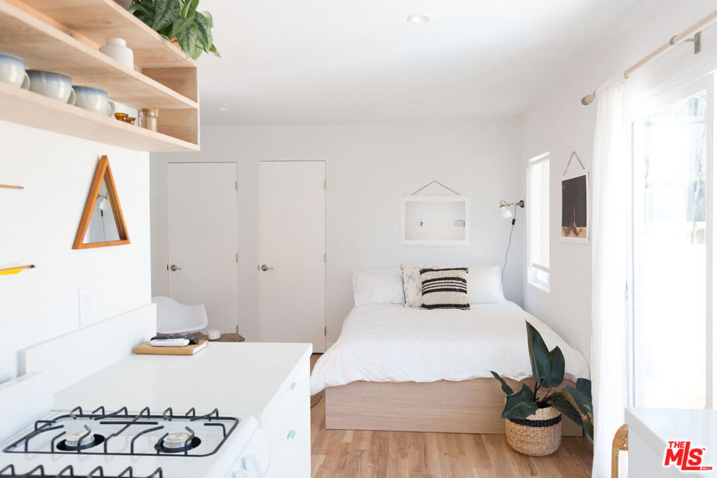2708 Bellevue Avenue Property Photo