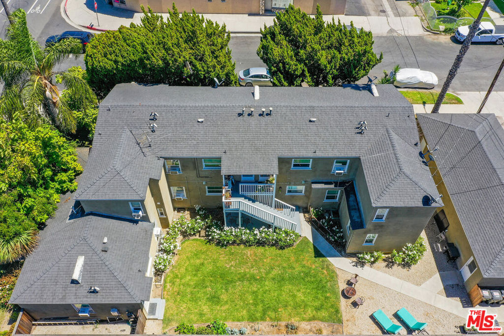 5551 Mammoth Avenue Property Photo