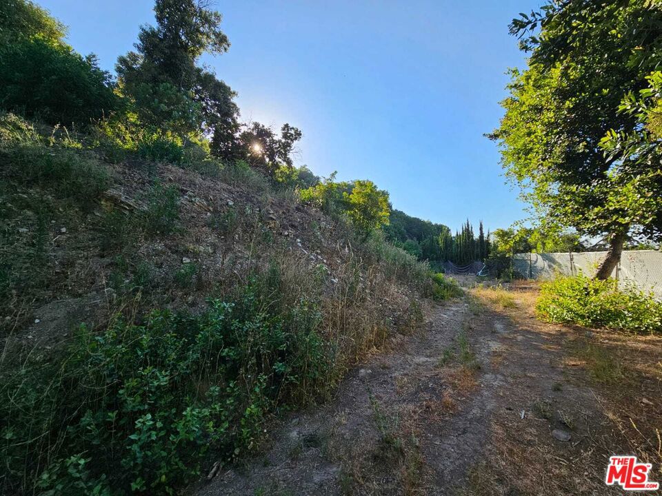 13388 Newcomb Drive Property Photo